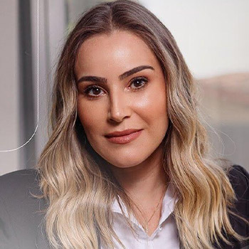 Dra.-Paula-faids-souza-souza